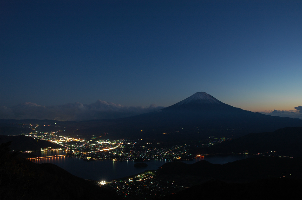 35a7873e34452826f29f63ace2141177 - 【超定番スポット】新道峠から河口湖の夜景と富士山が素晴らしかった